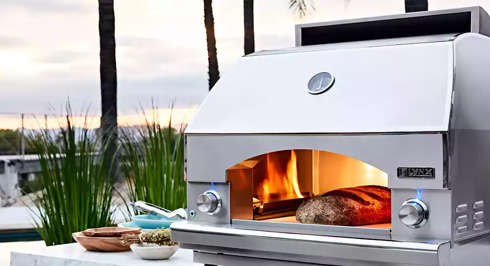 napoli outdoor oven by lynx